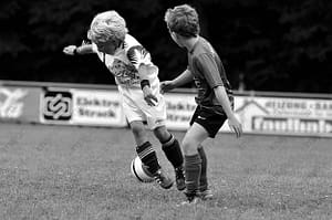 Kinder im Duell